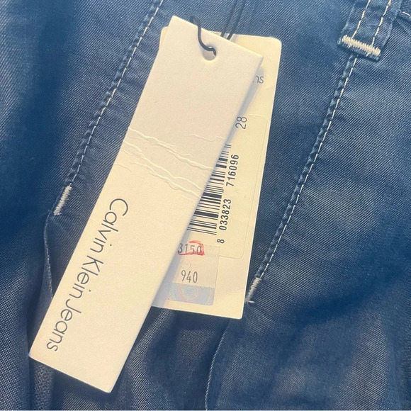 NWT Calvin Klein mini pleated denim skirt with accent stitching size 28 - Picture 4 of 8